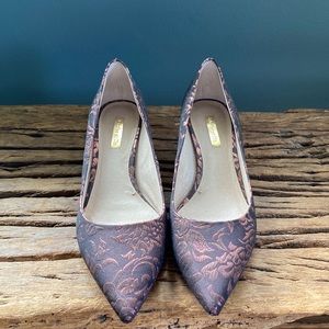 Louise et Cie Brown Copper Brocade Kitten Heels